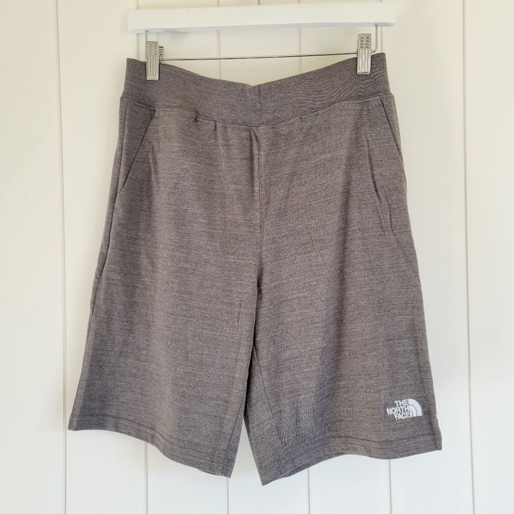 The North Face Boys Shorts Tri-Blend Gym Stretchy Knit Size XL NEW - Picture 2 of 6